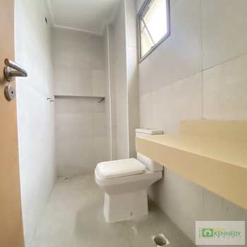 Apartamento em Praia Grande, bairro Canto do Forte