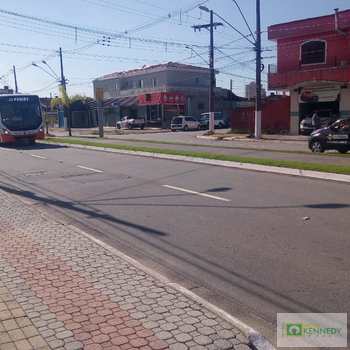 Casa em Praia Grande, bairro Caiçara
