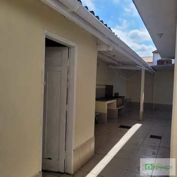 Casa em Praia Grande, bairro Caiçara