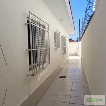 Casa em Praia Grande, bairro Caiçara