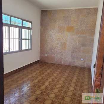Casa em Praia Grande, bairro Caiçara