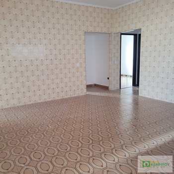 Casa em Praia Grande, bairro Caiçara
