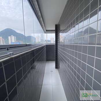 Apartamento em Praia Grande, bairro Canto do Forte