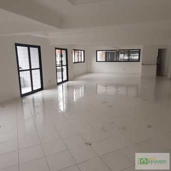 Apartamento em Praia Grande, bairro Ocian