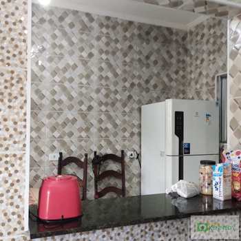 Casa em Praia Grande, bairro Cidade da Criança