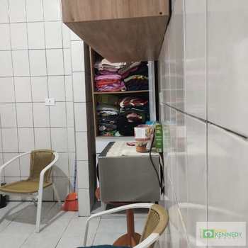 Casa em Praia Grande, bairro Cidade da Criança