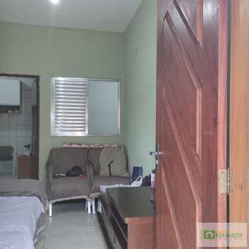 Casa em Praia Grande, bairro Cidade da Criança