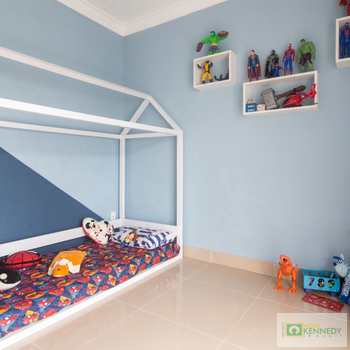 Apartamento em Praia Grande, bairro Boqueirão