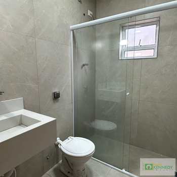 Casa em Praia Grande, bairro Mirim