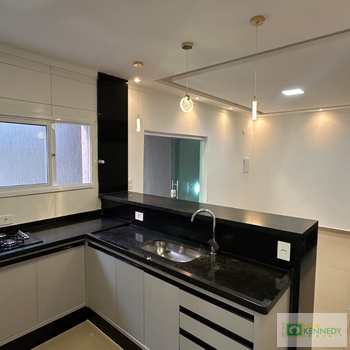 Casa em Praia Grande, bairro Mirim