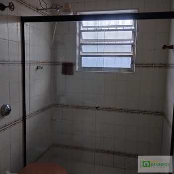 Casa em Praia Grande, bairro Ocian