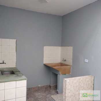 Casa em Praia Grande, bairro Ocian