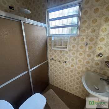 Casa em Praia Grande, bairro Caiçara