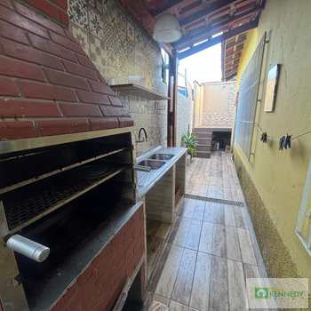 Casa em Praia Grande, bairro Caiçara