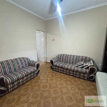 Casa em Praia Grande, bairro Caiçara