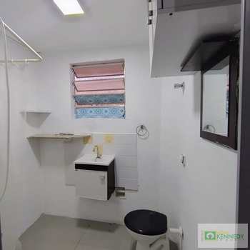 Apartamento em Praia Grande, bairro Tupi