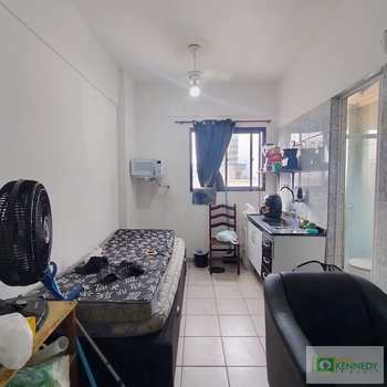 Kitnet em Praia Grande, bairro Ocian