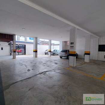 Kitnet em Praia Grande, bairro Ocian