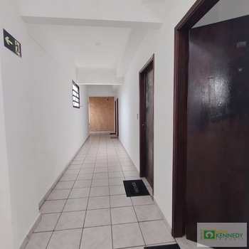 Kitnet em Praia Grande, bairro Ocian