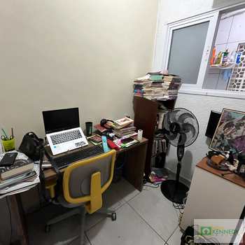 Sobrado em Praia Grande, bairro Ocian