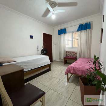 Sobrado em Praia Grande, bairro Ocian