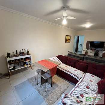 Sobrado em Praia Grande, bairro Ocian