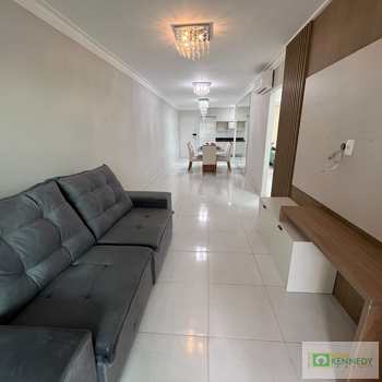 Apartamento em Praia Grande, bairro Boqueirão