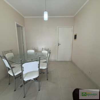 Apartamento em Praia Grande, bairro Canto do Forte