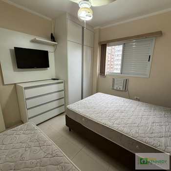 Apartamento em Praia Grande, bairro Canto do Forte