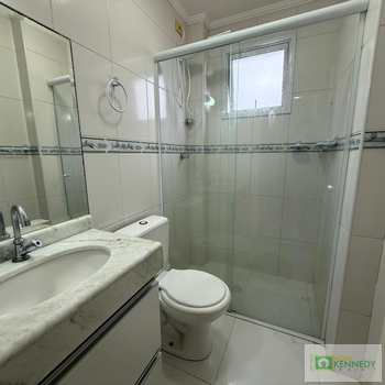 Apartamento em Praia Grande, bairro Canto do Forte