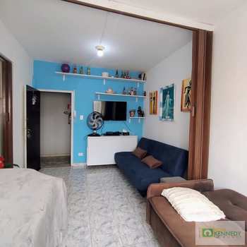 Kitnet em Praia Grande, bairro Ocian