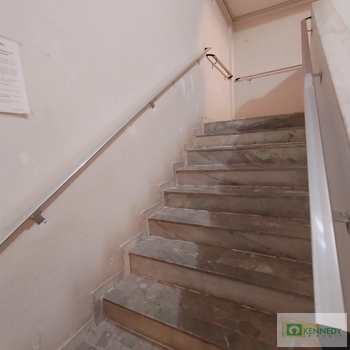 Kitnet em Praia Grande, bairro Ocian