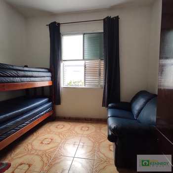 Kitnet em Praia Grande, bairro Ocian