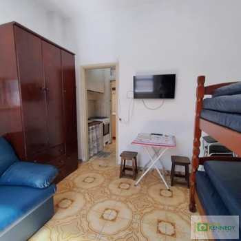 Kitnet em Praia Grande, bairro Ocian