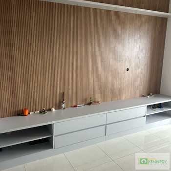 Apartamento em Praia Grande, bairro Guilhermina