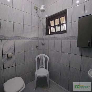 Sobrado em Praia Grande, bairro Ocian