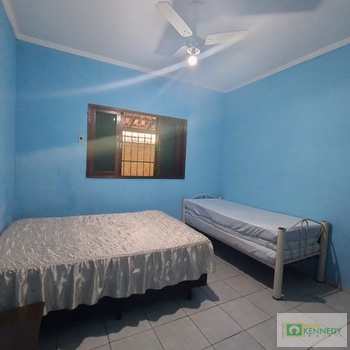 Sobrado em Praia Grande, bairro Ocian