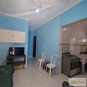 Sobrado em Praia Grande, bairro Ocian