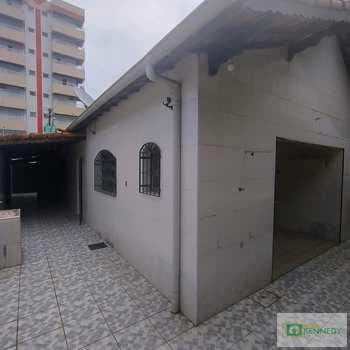 Casa em Praia Grande, bairro Ocian