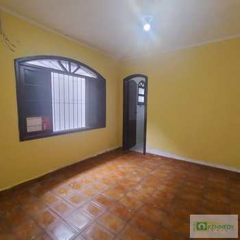 Casa em Praia Grande, bairro Ocian