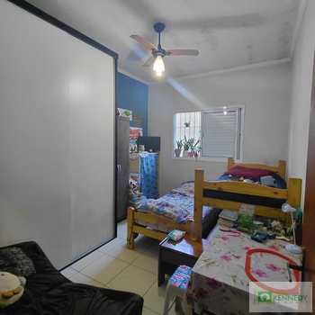 Casa em Praia Grande, bairro Mirim