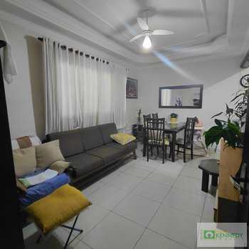 Casa em Praia Grande, bairro Mirim