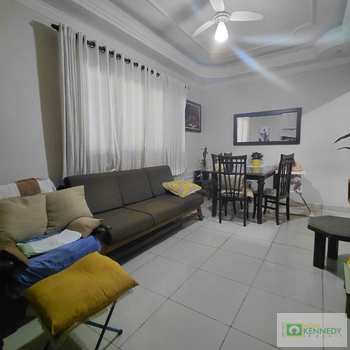 Casa em Praia Grande, bairro Mirim