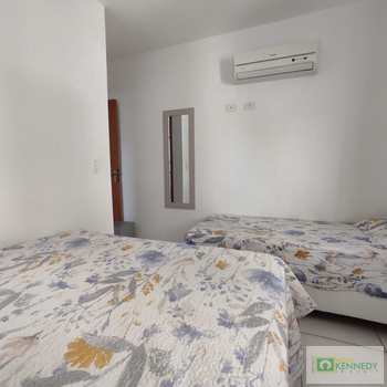 Apartamento em Praia Grande, bairro Caiçara