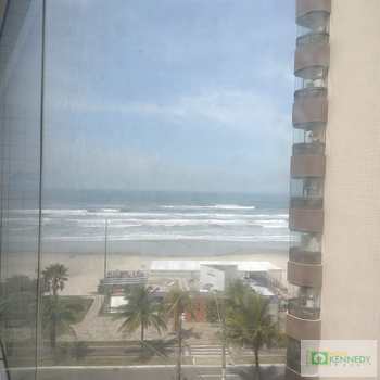 Apartamento em Praia Grande, bairro Caiçara