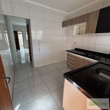 Casa de Condomínio em Praia Grande, bairro Sítio do Campo