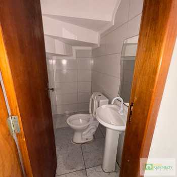 Casa de Condomínio em Praia Grande, bairro Sítio do Campo