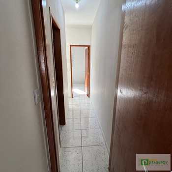 Casa de Condomínio em Praia Grande, bairro Sítio do Campo