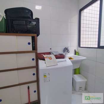 Apartamento em Praia Grande, bairro Aviação