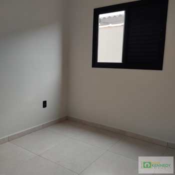 Casa de Condomínio em Praia Grande, bairro Melvi